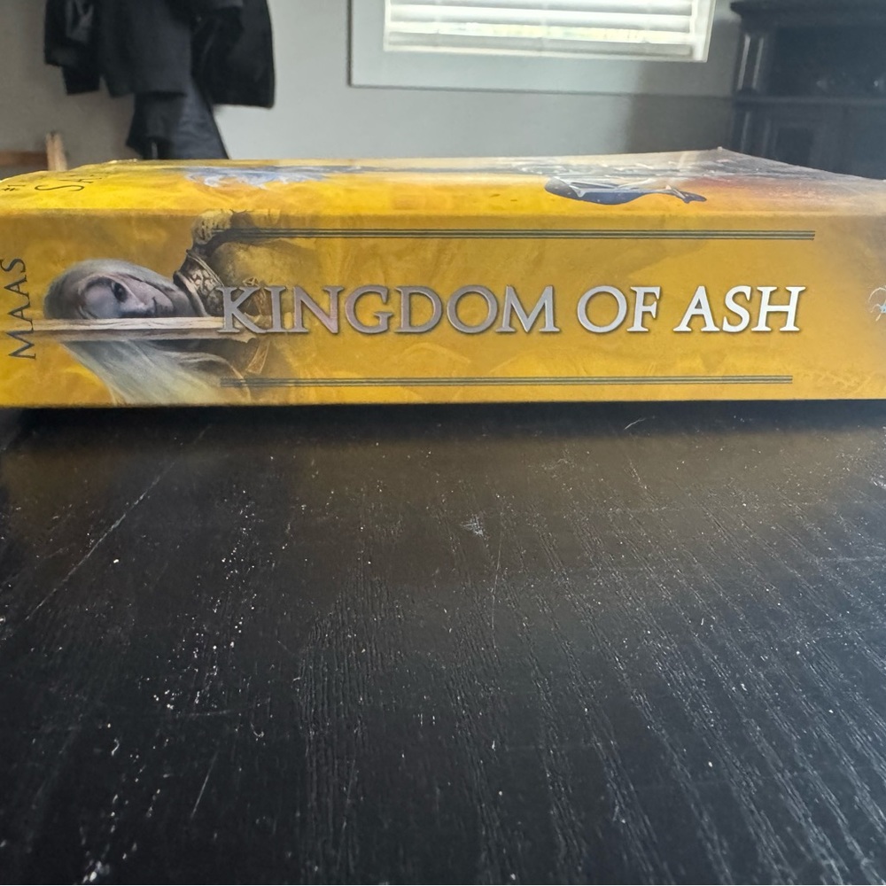 ORIGINAL Cover - Throne of Glass - Kingdom of Ash